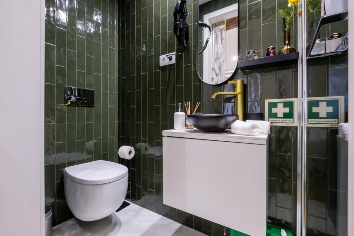 Casa Velhinha - Design, Culture And Comfort In Guimarães Eksteriør billede