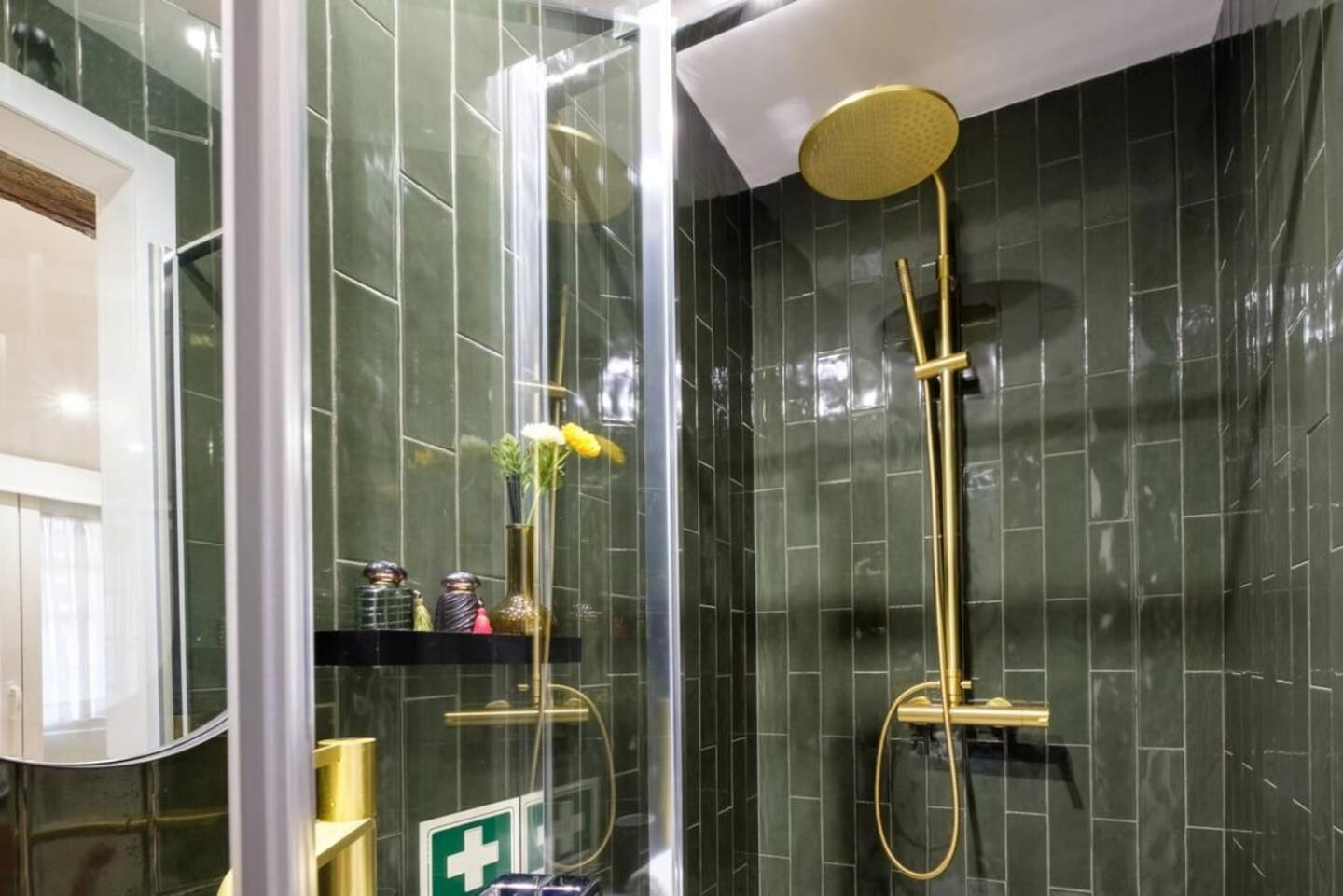 Casa Velhinha - Design, Culture And Comfort In Guimarães Eksteriør billede
