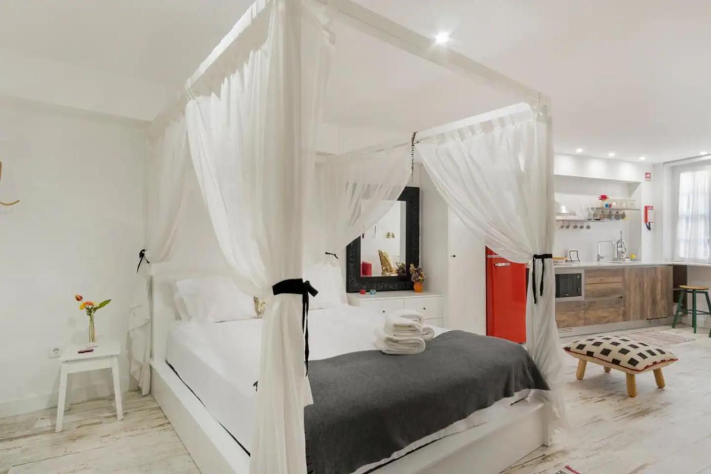 Casa Velhinha - Design, Culture And Comfort In Guimarães Eksteriør billede