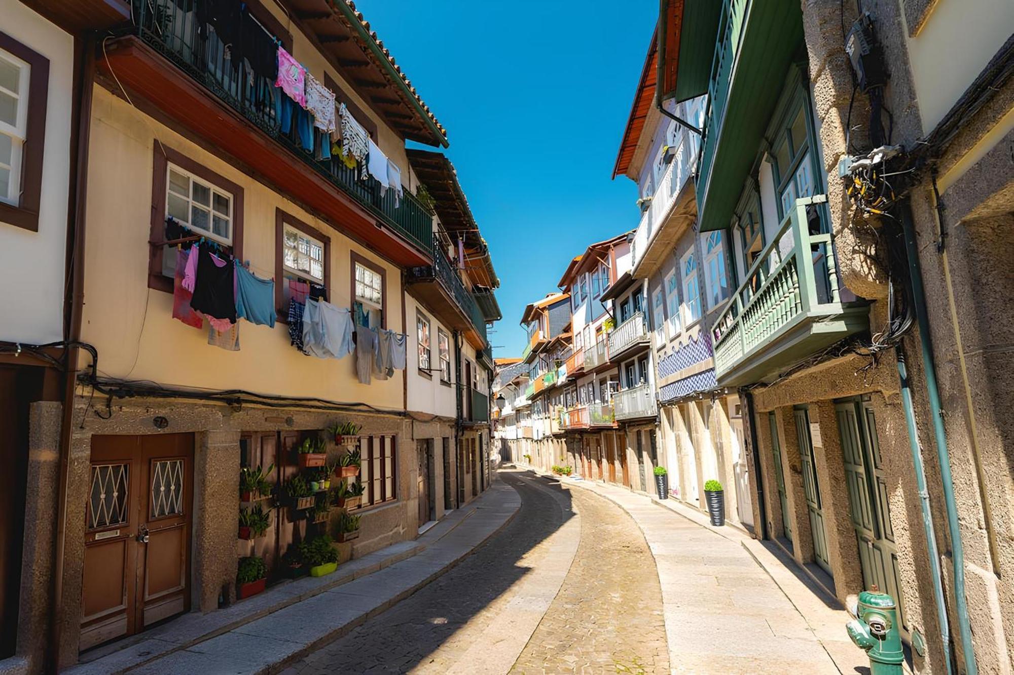 Casa Velhinha - Design, Culture And Comfort In Guimarães Eksteriør billede